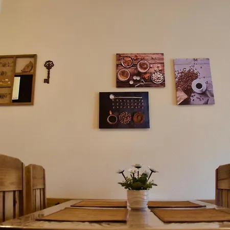 Ele Y Jota Apartmán Güimar